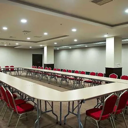 Hotel Ramada By Wyndham 4*