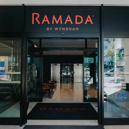Готель Ramada By Wyndham Подгориця