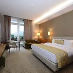 Ramada By Wyndham Podgorica
