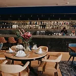 Ramada By Wyndham 4*