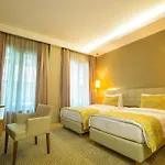 Ramada By Wyndham 4*