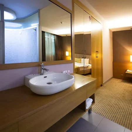 Hotel Ramada By Wyndham