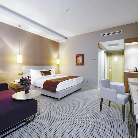 Hotel Ramada By Wyndham Podgorica