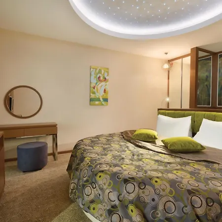 Ramada By Wyndham Hotel