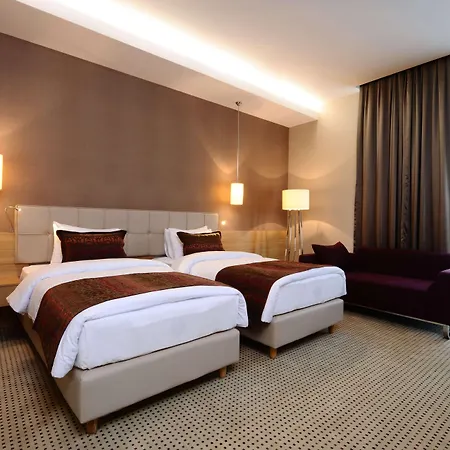 Hotel Ramada By Wyndham