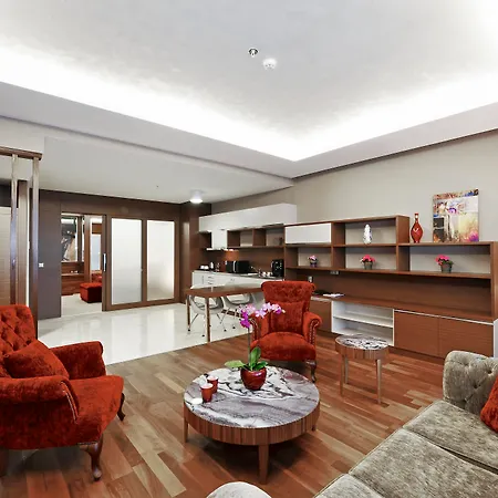 Ramada By Wyndham
