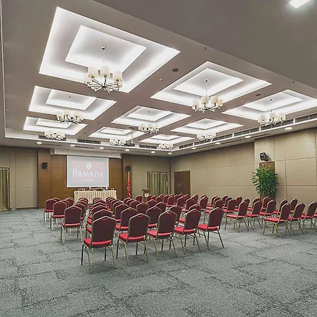 Hotel Ramada By Wyndham 4*