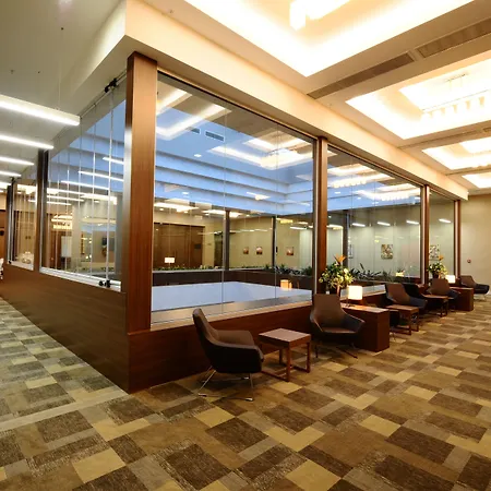 Ramada By Wyndham Hotel 4*