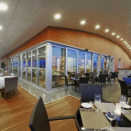 Ramada By Wyndham