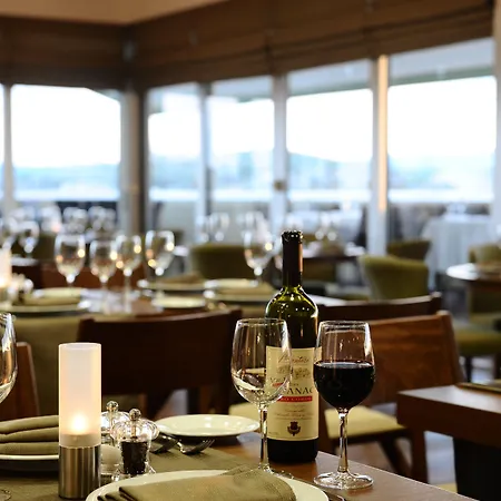 Ramada By Wyndham פודגוריצה