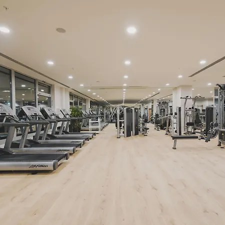 Ramada By Wyndham 4*