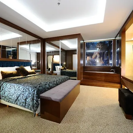 Hotel Ramada By Wyndham Podgorica