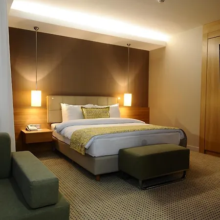 Ramada By Wyndham 4* Podgorica