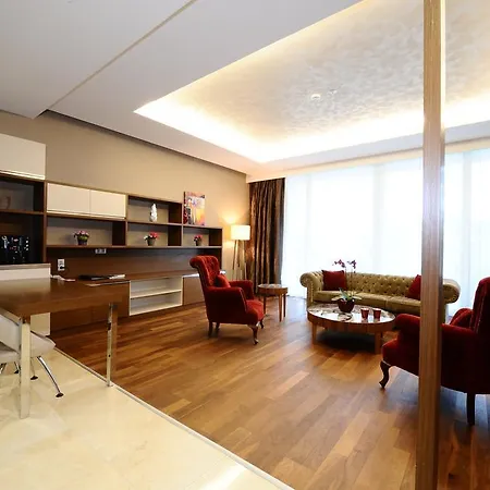 Ramada By Wyndham