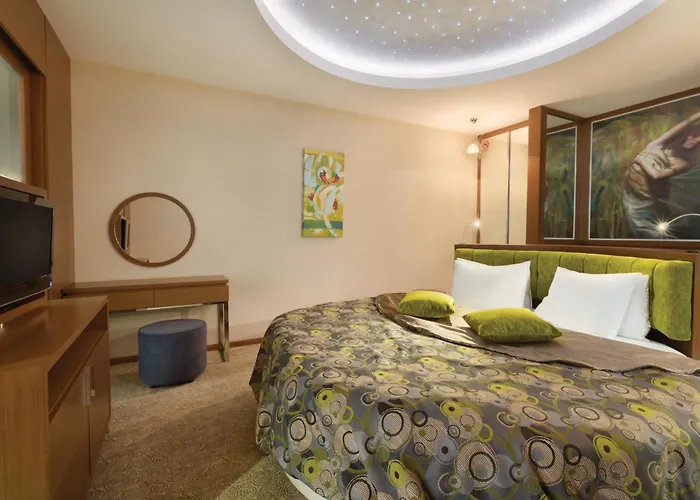 Ramada By Wyndham Hotel