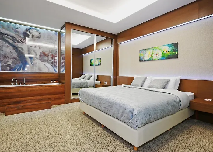 Hotel Ramada By Wyndham 4*