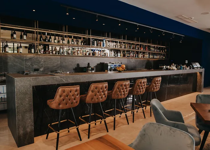 Ramada By Wyndham Hotel 4*