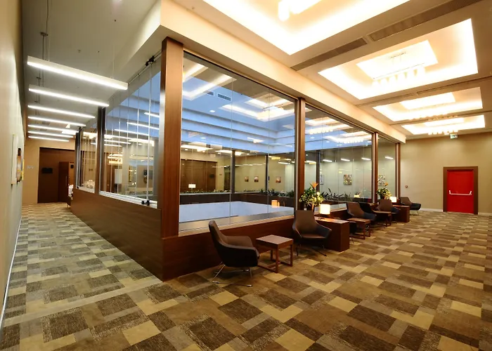 Ramada By Wyndham Hotel 4*