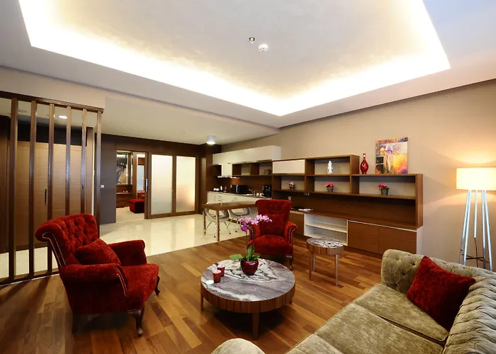 Ramada By Wyndham 4*