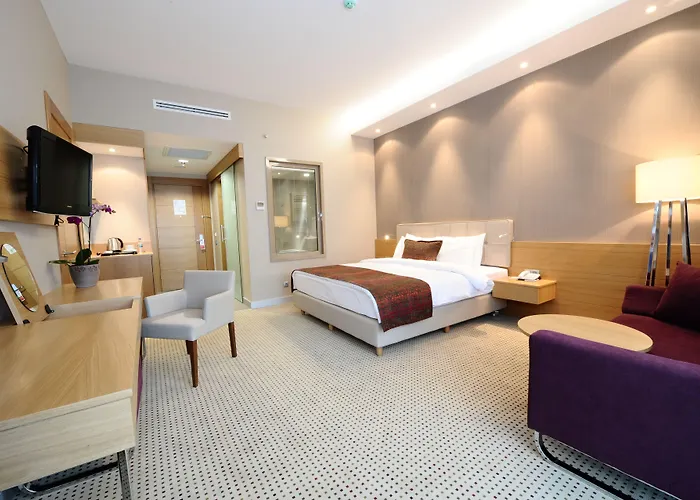 Hotell Ramada By Wyndham Podgorica