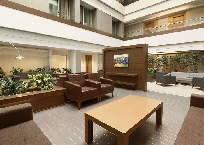 Hotel Ramada By Wyndham Podgorica