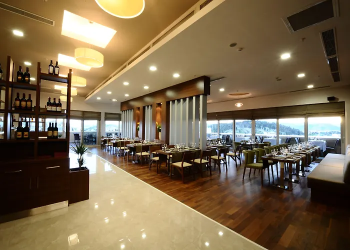 Hotel Ramada By Wyndham 4*